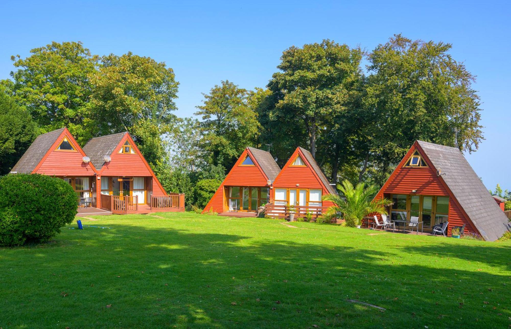 Escape To A Clifftop Chalet With Pool And Tennis Onsite - 1A Kingsdown Holiday Park Екстер'єр фото