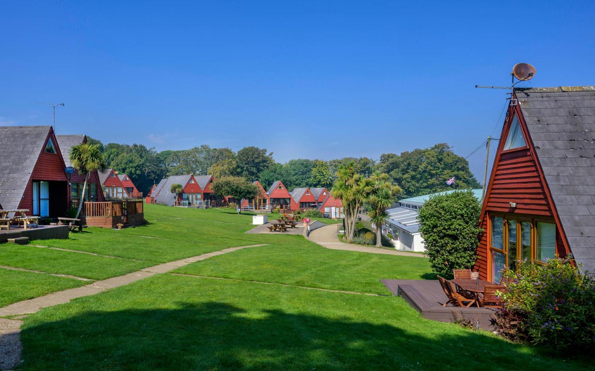 Escape To A Clifftop Chalet With Pool And Tennis Onsite - 1A Kingsdown Holiday Park Екстер'єр фото